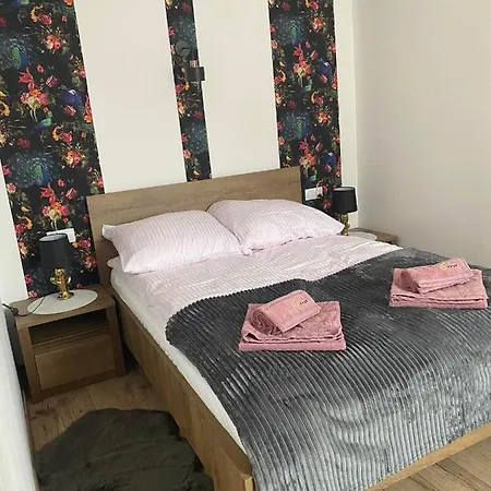 Apartamenty Otryt Ustrzyki Dolne Exterior photo
