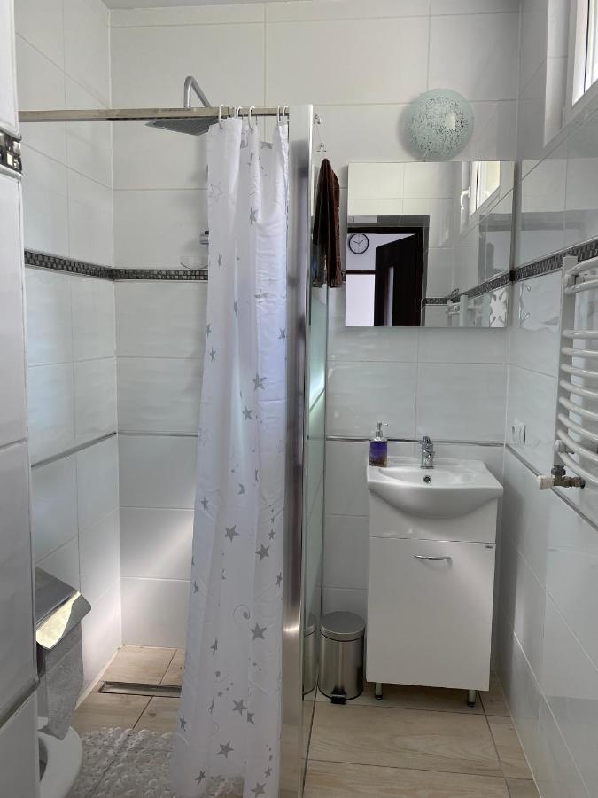 Otryt Apartment *